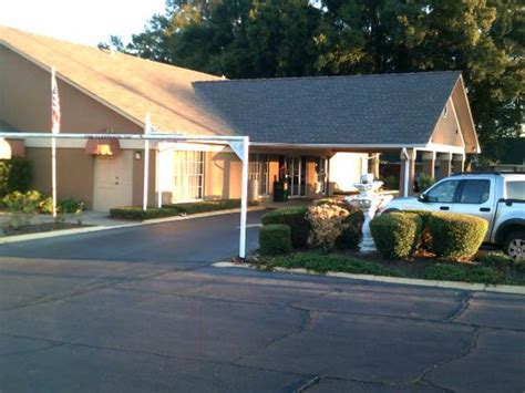 exacta inn|Exacta Inn .